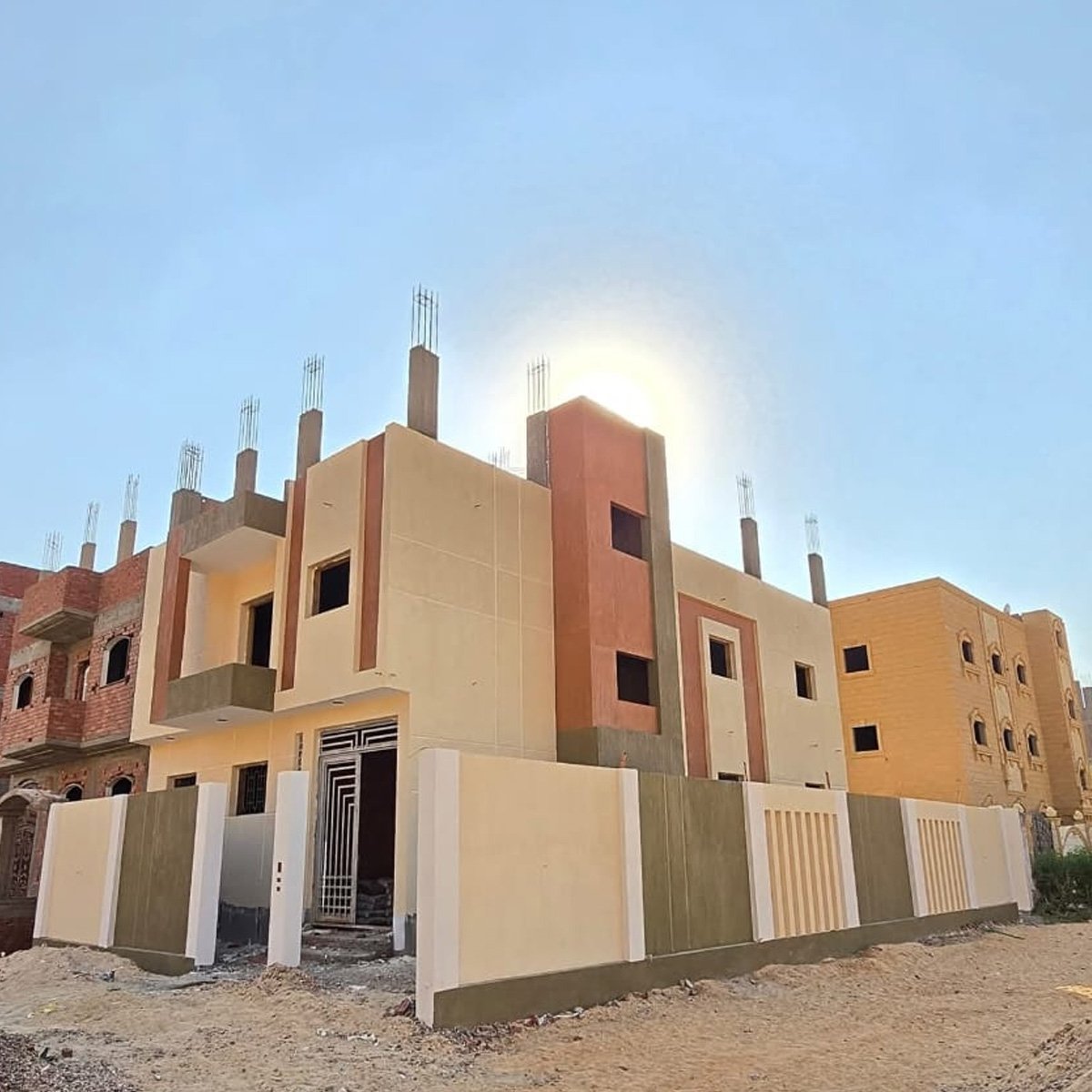 تنفيذ الواجهة على الطبيعة
